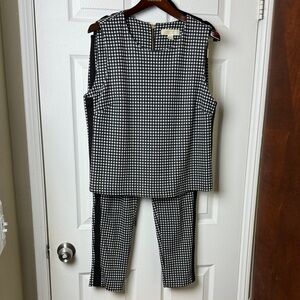 MICHAEL KORS Black and White Checkered Pants and Top Set (XL & L)